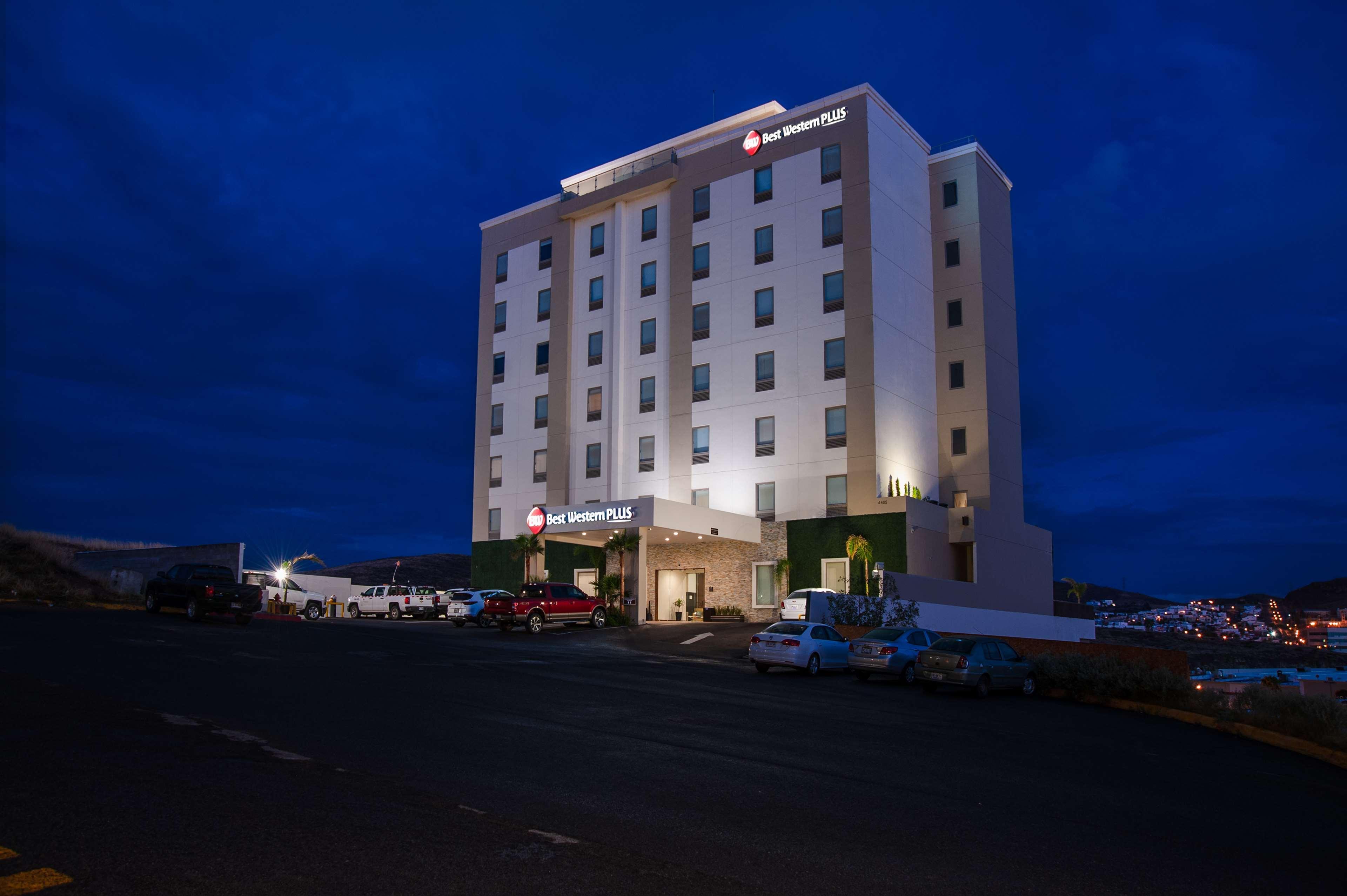 Best Western Plus Chihuahua Juventud Exterior photo